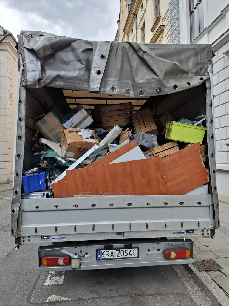 Messenger_creation_5903BC99-5183-448A-8CD1-07473FBFCDE7